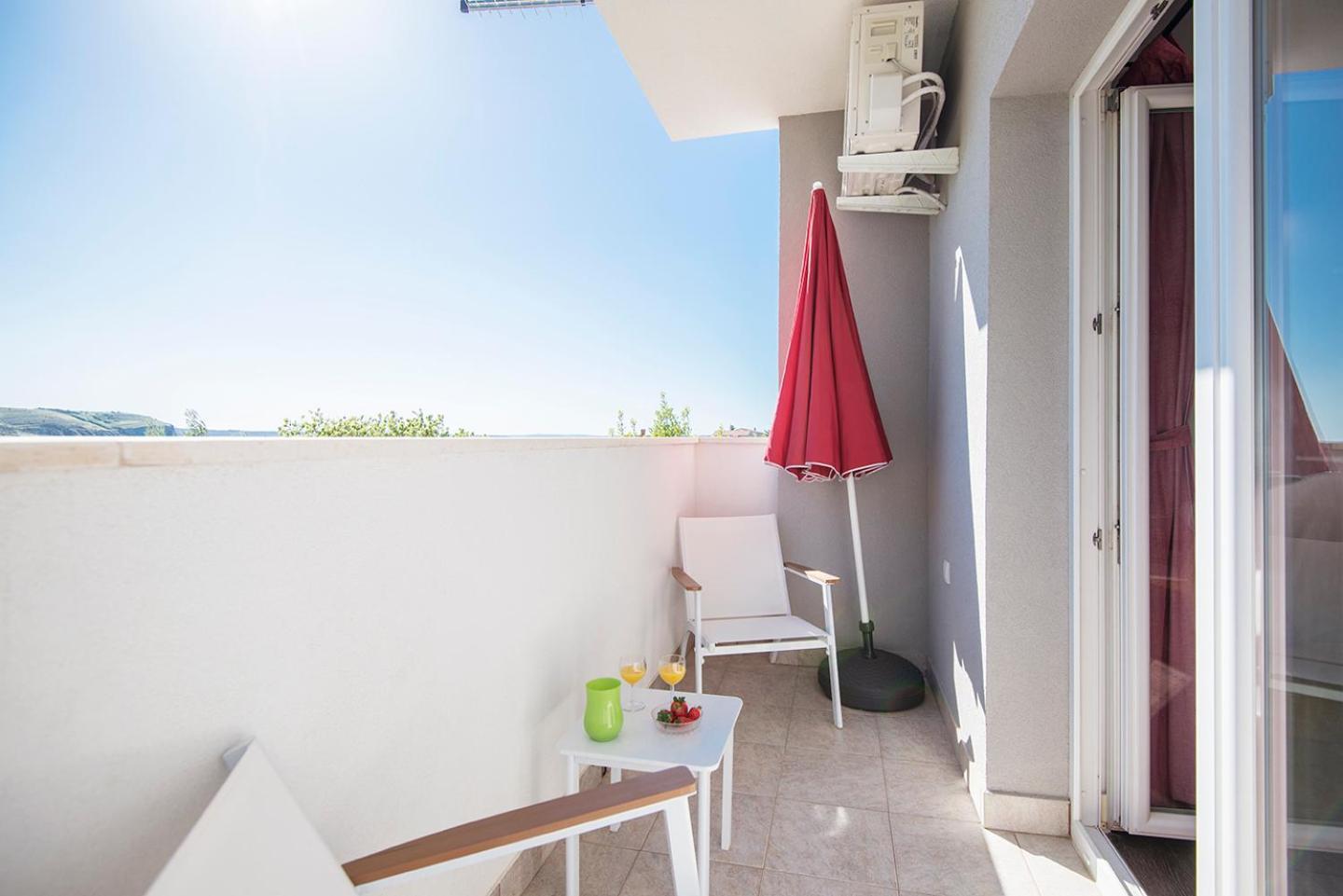 Apartments Cape Deluxe Rtina Luaran gambar