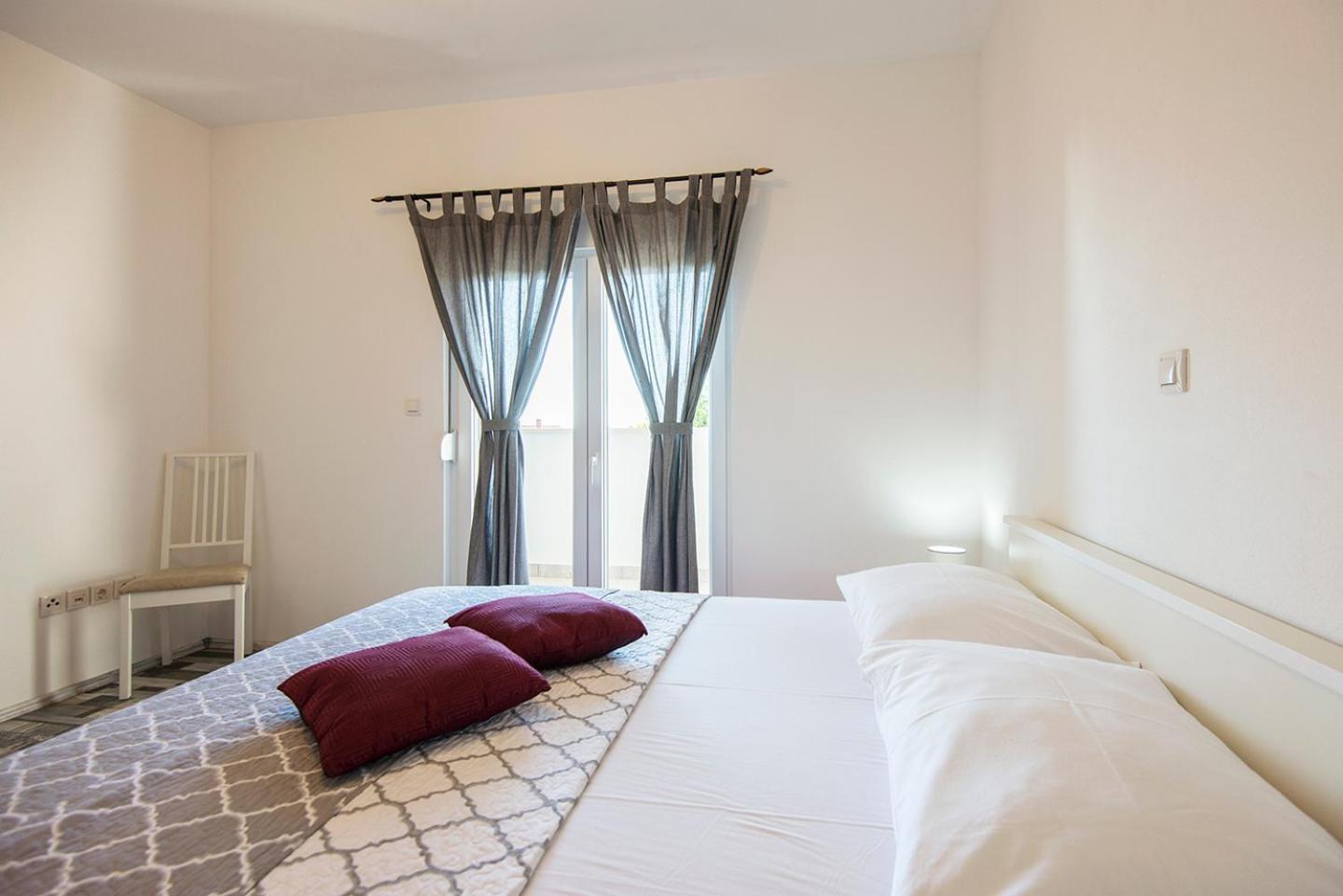 Apartments Cape Deluxe Rtina Luaran gambar