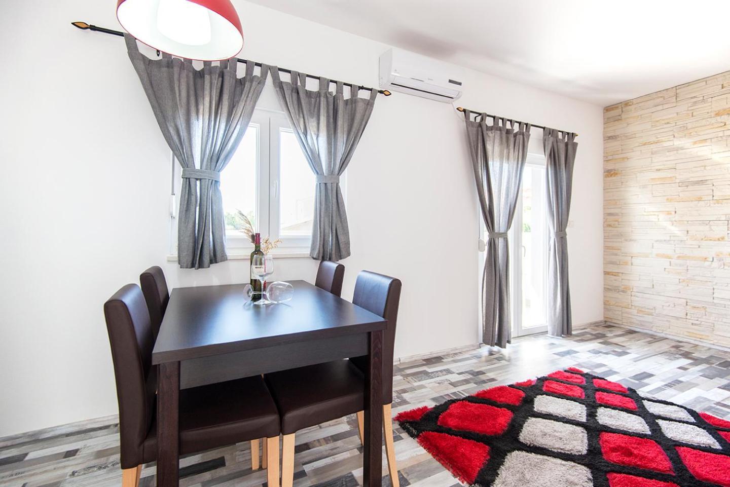 Apartments Cape Deluxe Rtina Luaran gambar