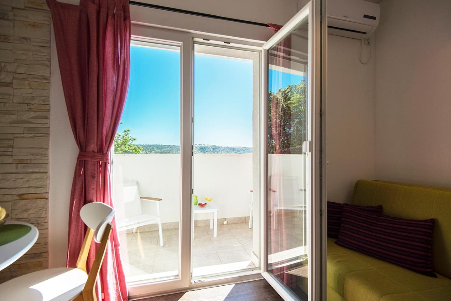 Apartments Cape Deluxe Rtina Luaran gambar