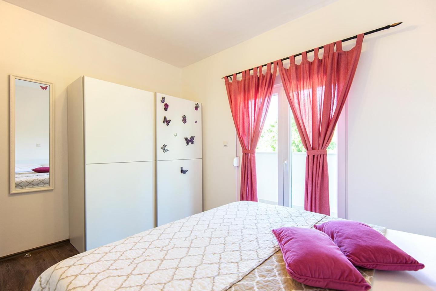 Apartments Cape Deluxe Rtina Luaran gambar