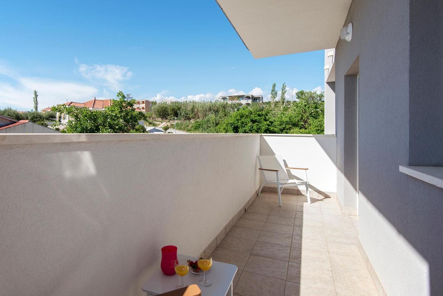 Apartments Cape Deluxe Rtina Luaran gambar